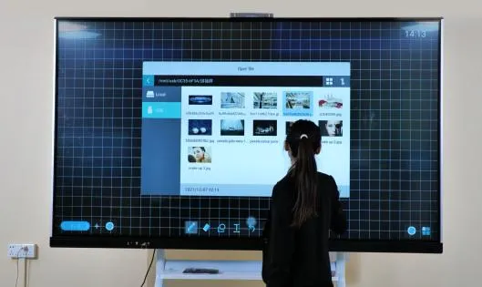 Heißer Verkauf günstiger Preis 65 Zoll Schule Android pädagogisches intelligentes elektronisches Klassenzimmer Whiteboard